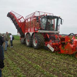 Op het demonstratieterrein zijn 7 hectare suikerbieten beschikbaar om gerooid te worden.