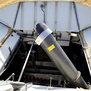 De graantank heeft een capaciteit van 12.500 liter.