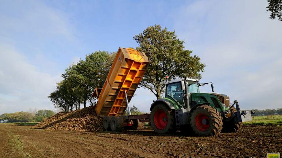 Sterenborg moest rond 20 november weer een deel van zijn bieten leveren, vervolgens in december een deel en de laatste bieten stonden gepland voor eind januari. „Maar dat was bij de aftrap van de bietencampagne, het zal nu wel februari worden”, verzucht d