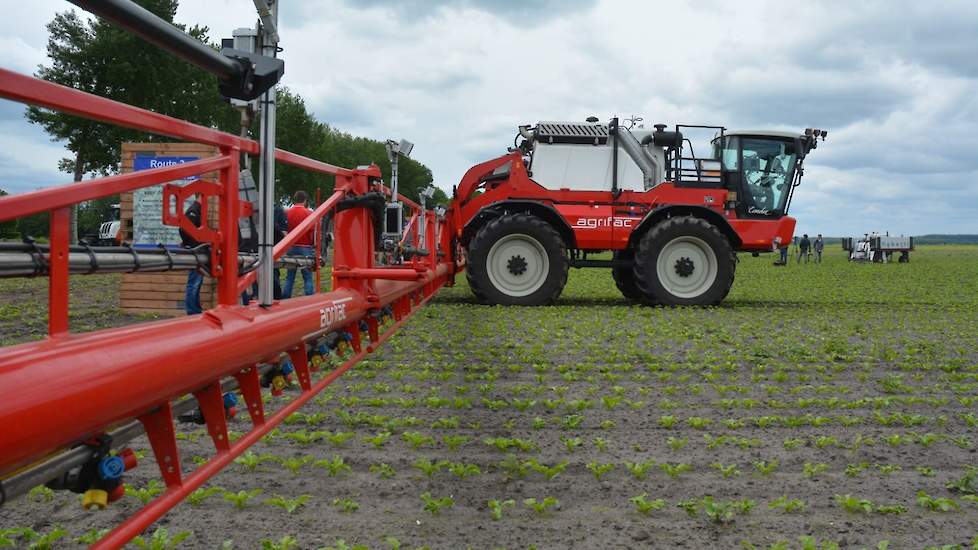 Spuitfabrikant Agrifac zet in op de verbetering van precisie door de toepassing van hoge resolutie taakkaarrten met Dynamic Dose Plus. Deze techniek open de mogelijkheid tot plantspecifieke toepassing met een precisie tot 25 bij 25 cm. Met deze techniek i