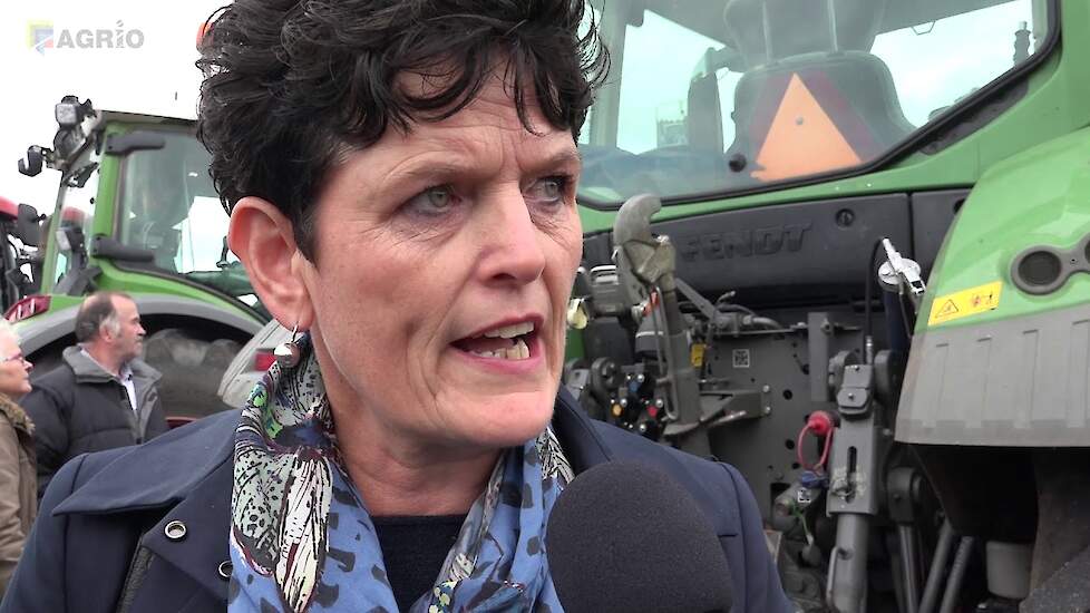 Sieta van Keimpema is klaar met zware eisen voor landbouwsector #agractie #boerenprotest