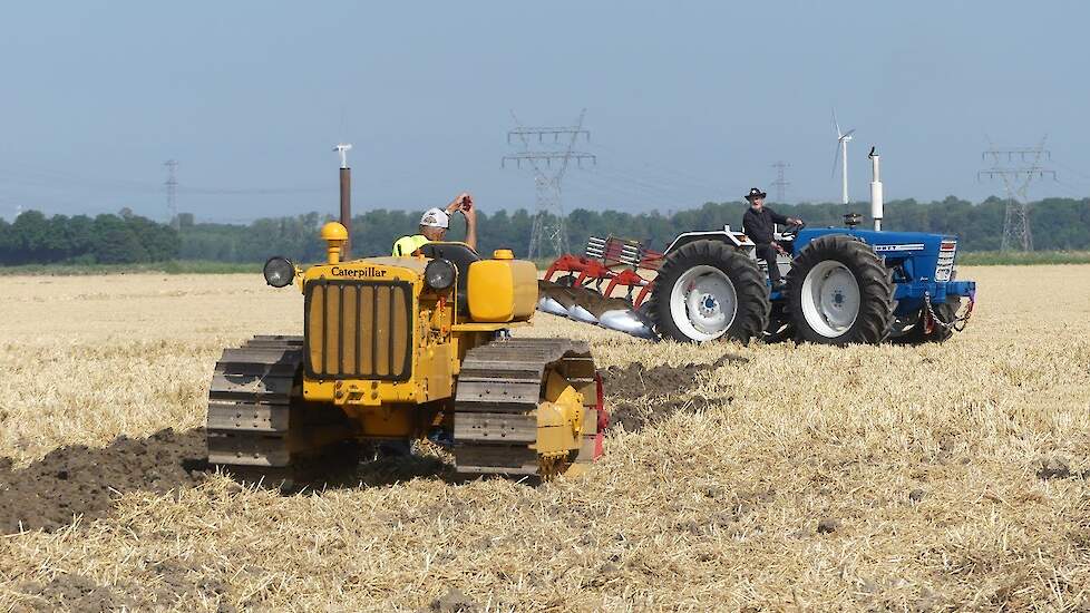 Polderpioniers Velddag 2023 in Flevoland Caterpillar County en John Deere in actie